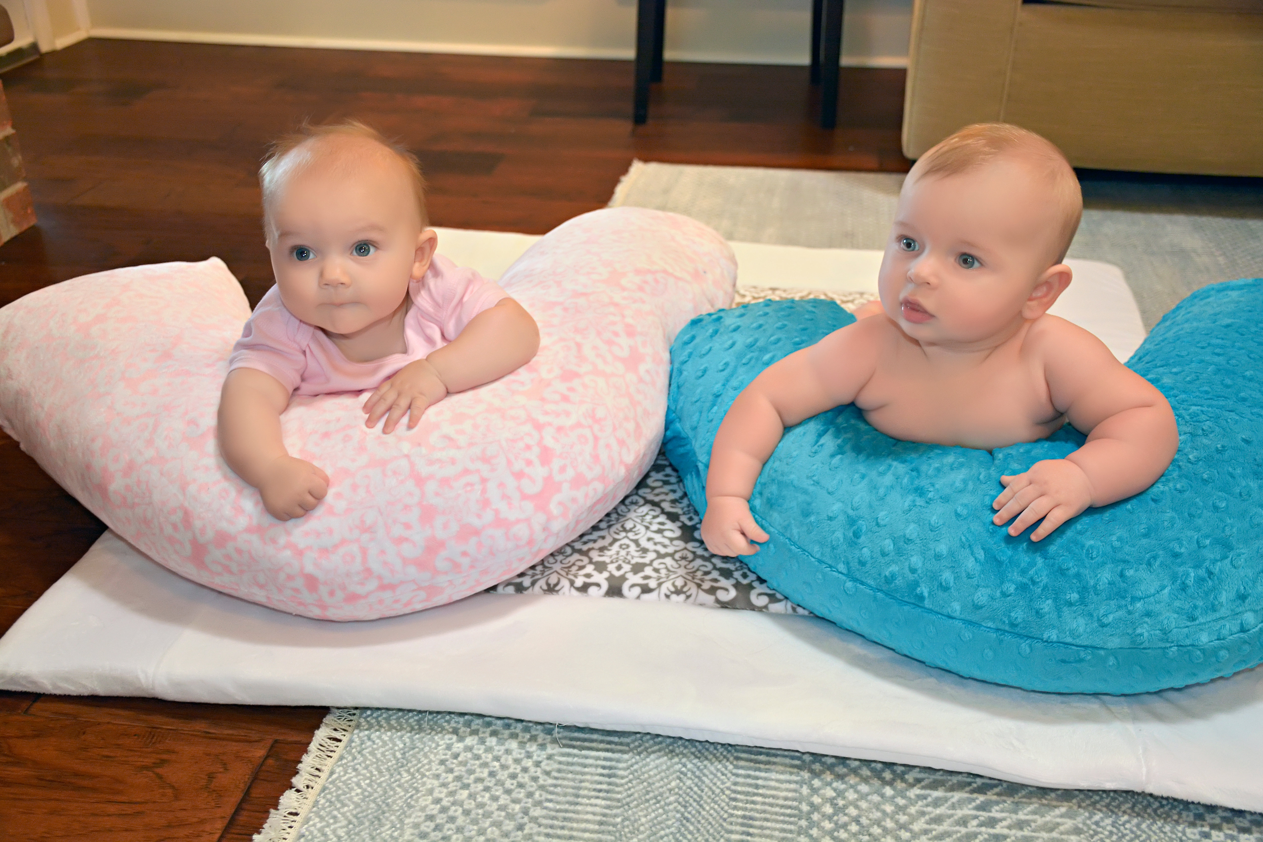 Pink Rose Bosom Baby Nursing Pillow New Lunalullaby