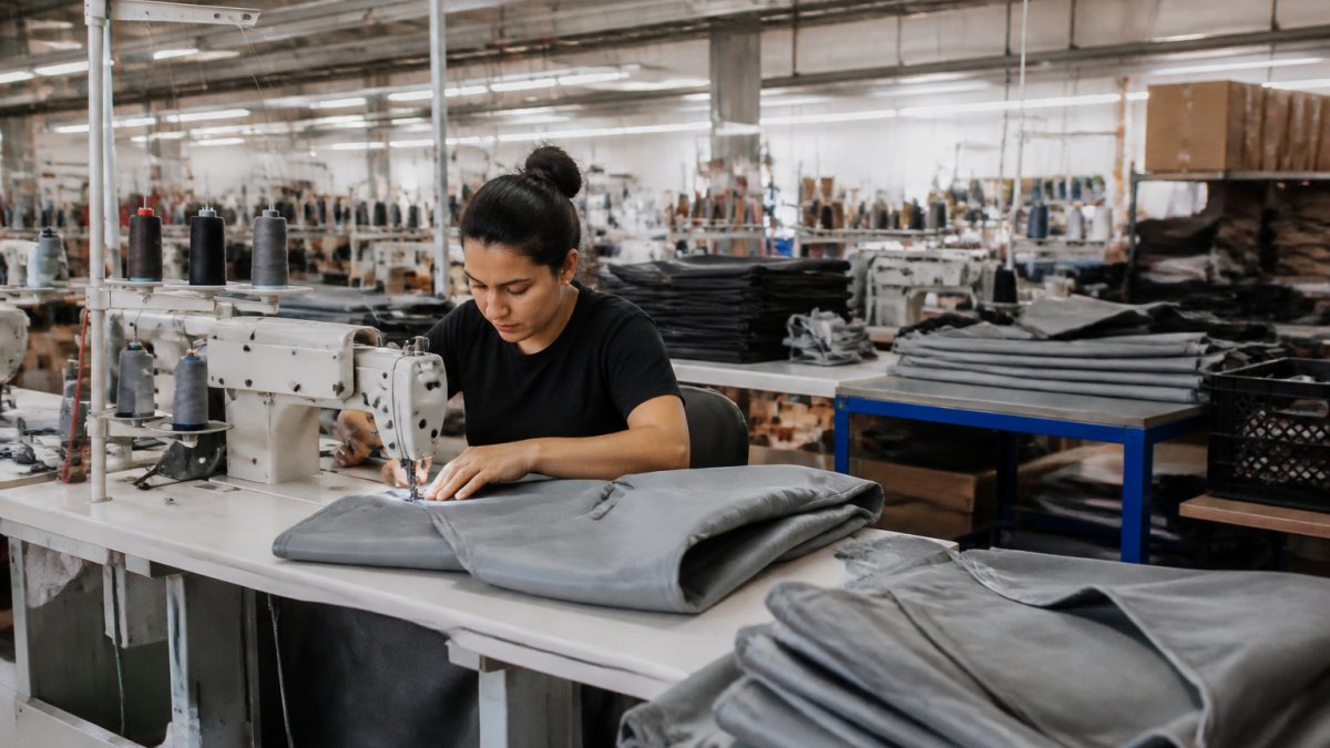Benefits of Reshoring Sewn Products: 7 Gains for Buyers