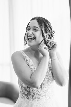 Photo de mariage réalisée par Christophe O photographe partenaire de PictWay lors d’un reportage de mariage élégant et naturel