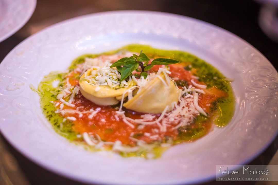 Ravioli de burrata – Miriam Rios Buffet