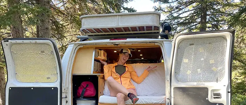 Bed that convert to couch