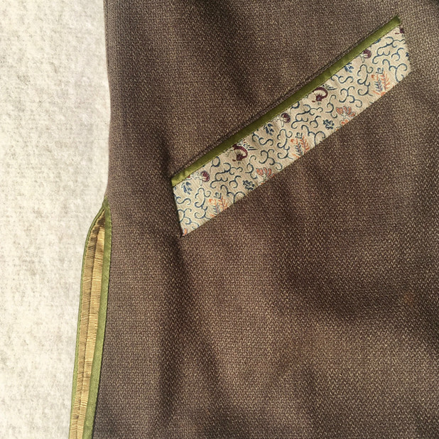 Pocket and finish detail ...