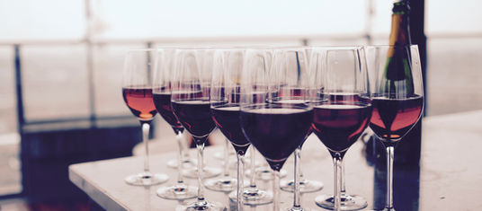 A tour of your taste buds: how to sip wine properly