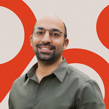 Navid Headshot AI4SMB.jpg