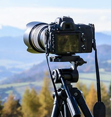 Camera-Tripod-Position-and-Good-Tripod-M