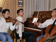 레이어스 클래식 스튜디오 유튜브 라이브