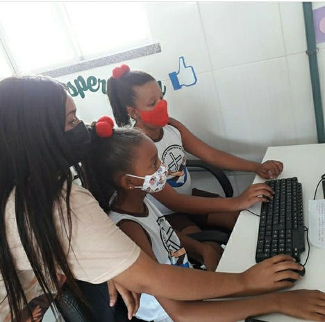 AULA DE INFORMATICA.jpeg