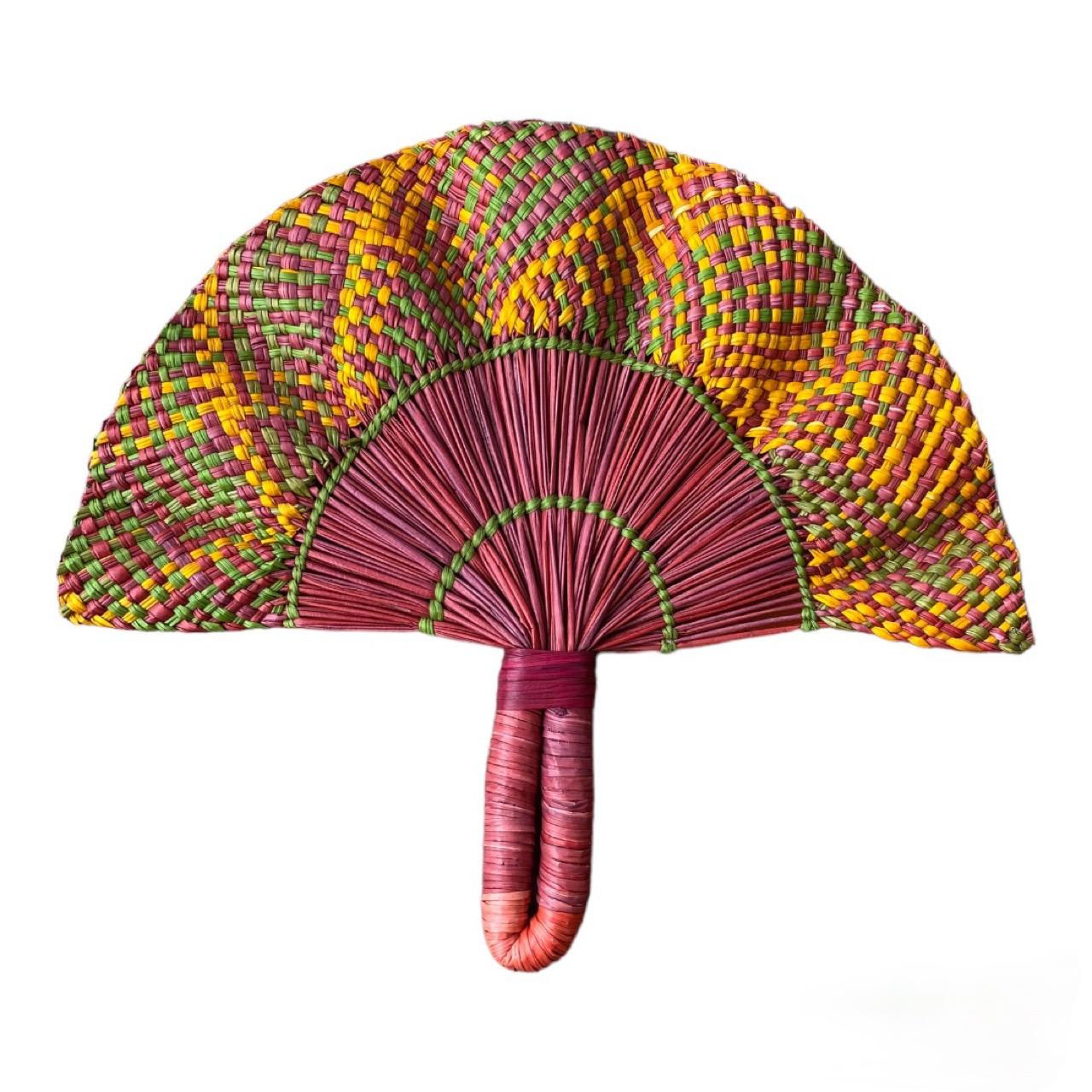 Abanico Iraca ondulado - Tamaño S - IFC002569