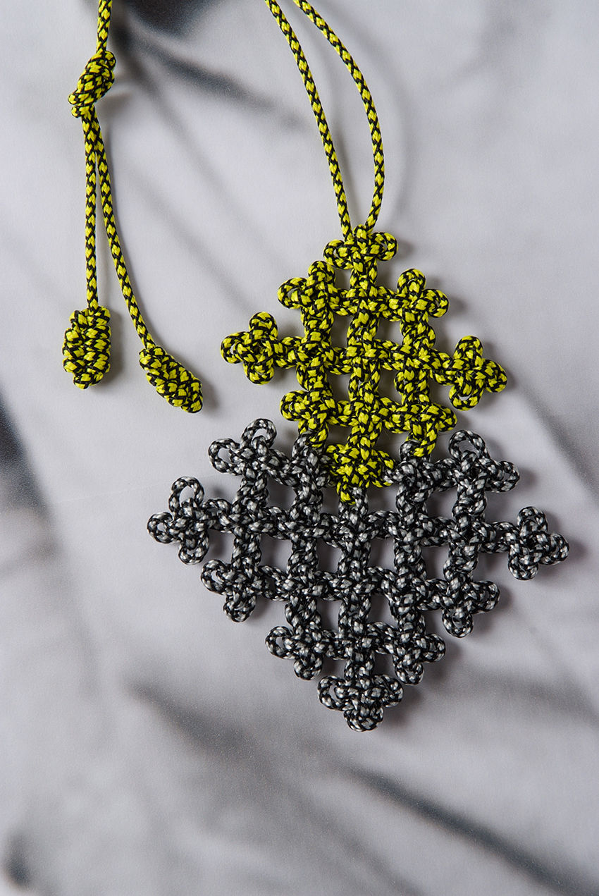 Thumbnail: LE DOUBLE DIAMANT Canary Silver