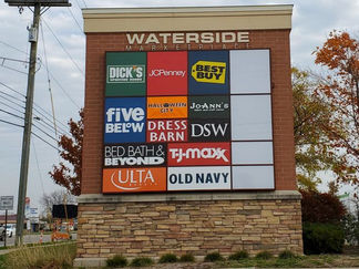 Waterside Marketplace in Chesterfield, MI