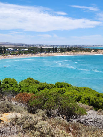 Pristine, turquoise waters of Port Elliot Bay from the lookout on the Fleurieu Peninsula Tour