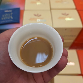 Cozy chocolate tea from Cliche