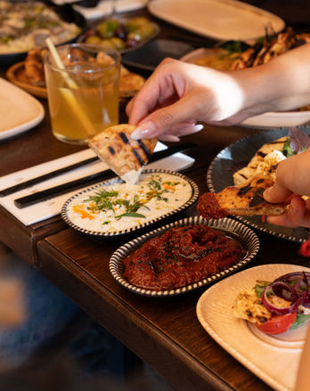 Dips und Pita Brot
