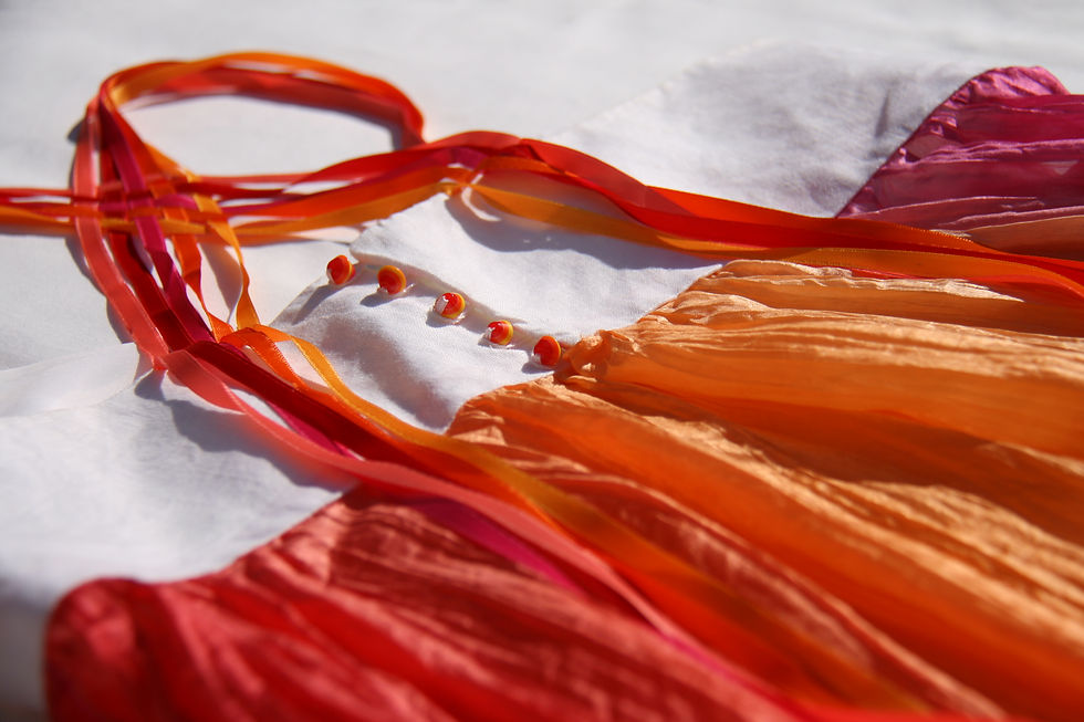 Haut réalisé dans du lin et dans un foulard en soie