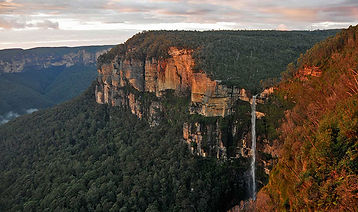 govetts-leap-lookout-01.jpg