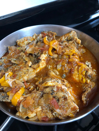 Pollo Guisado