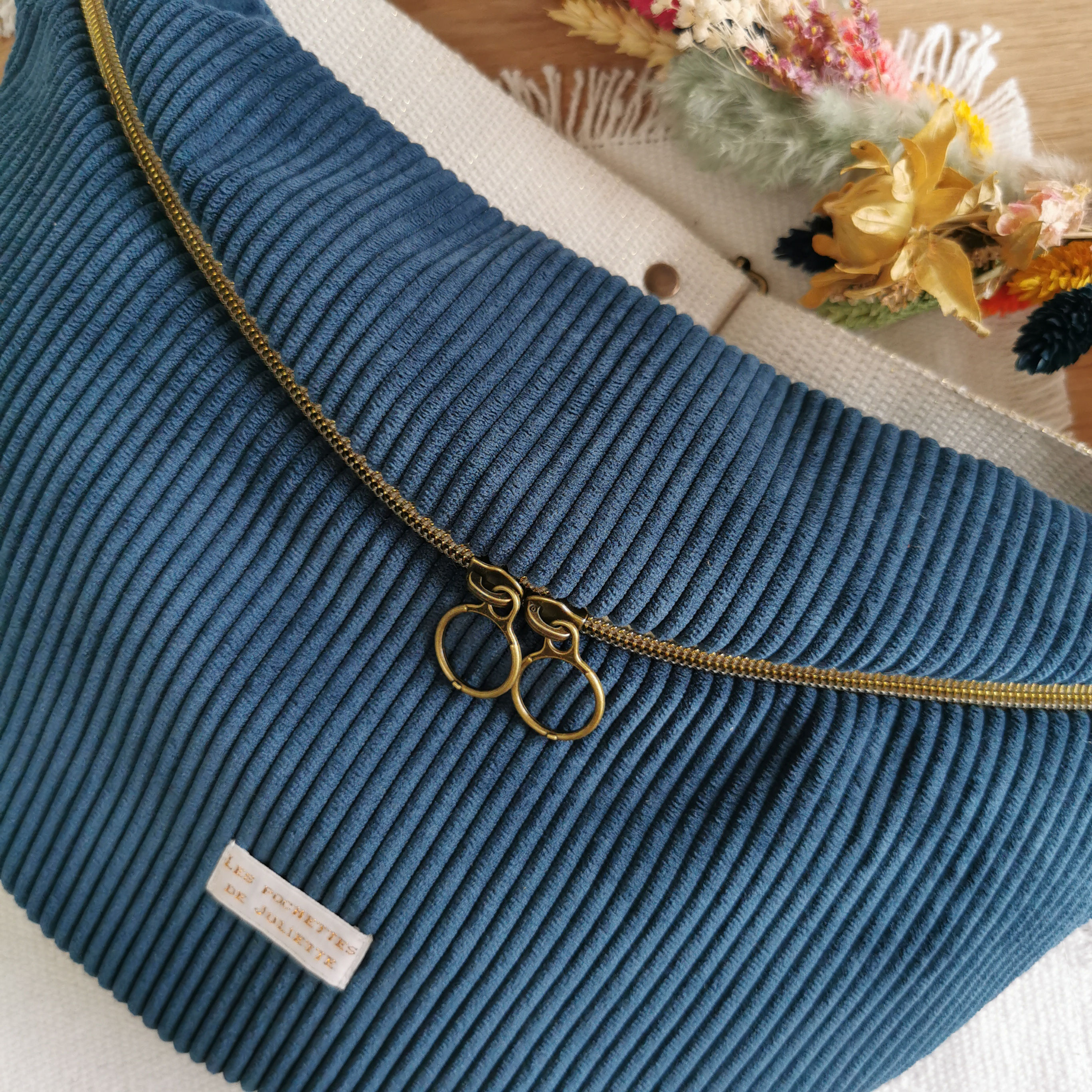 Sac banane | GASPARD | Velours bleu jean (2 options) 