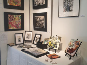 stand de l'artiste peintre FLO au salon de Assas (34) près de Montpellier