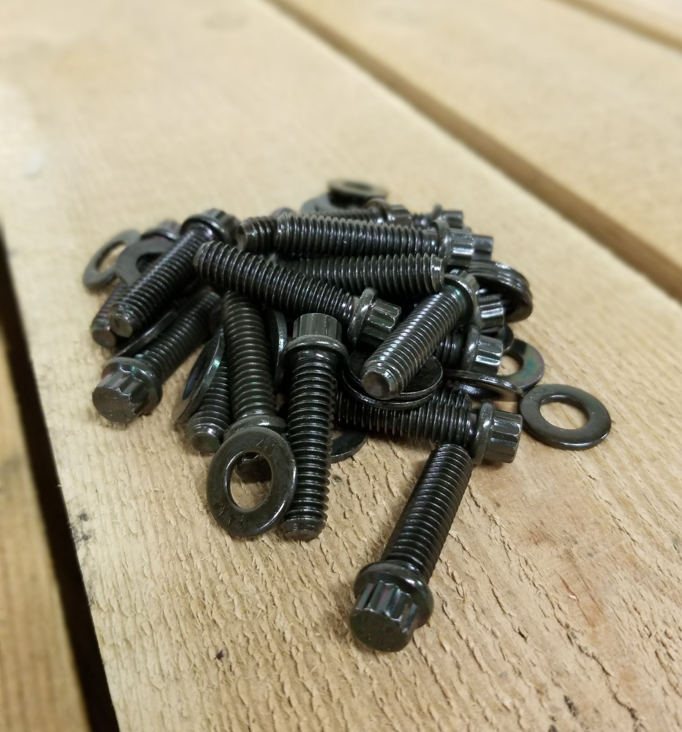 12PT Grade 8 Beadlock Bolt Kit Black Zinc