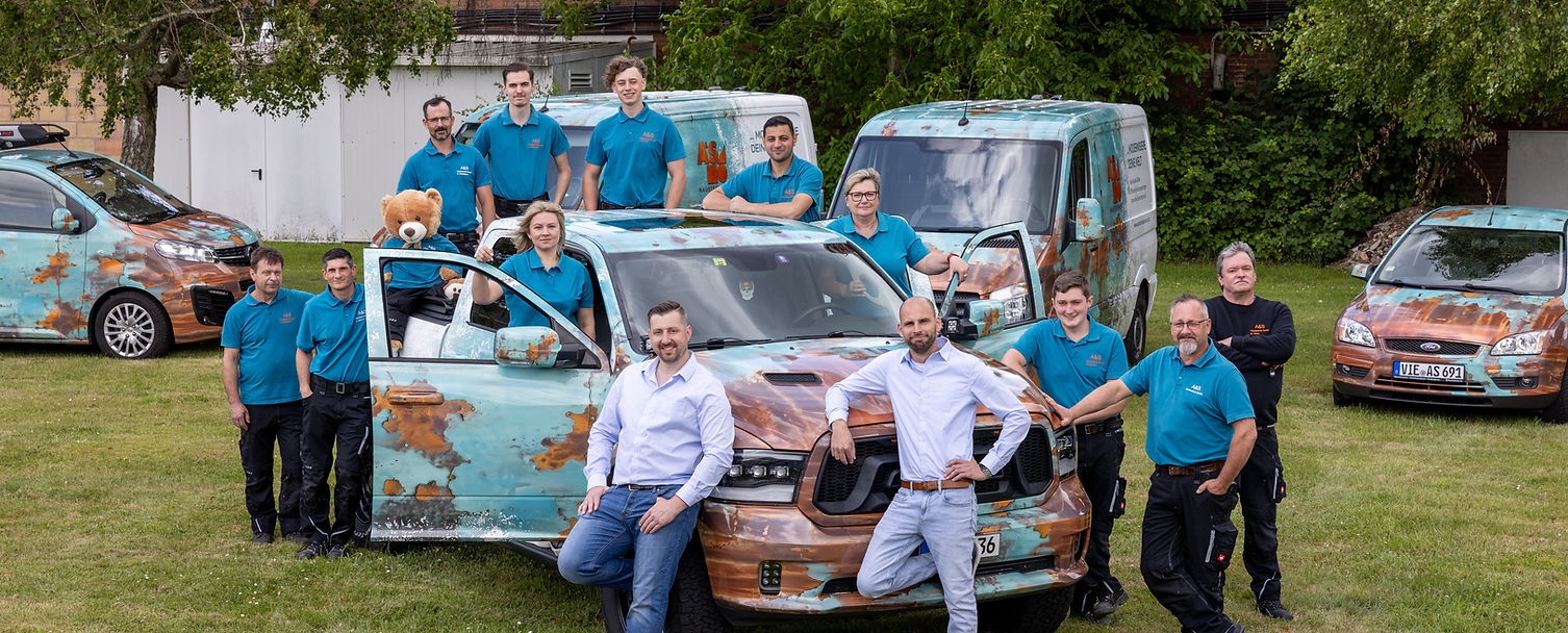 2025 A+S Haustechnik - Fahrzeuge und Gruppe_vA-043ü.jpg