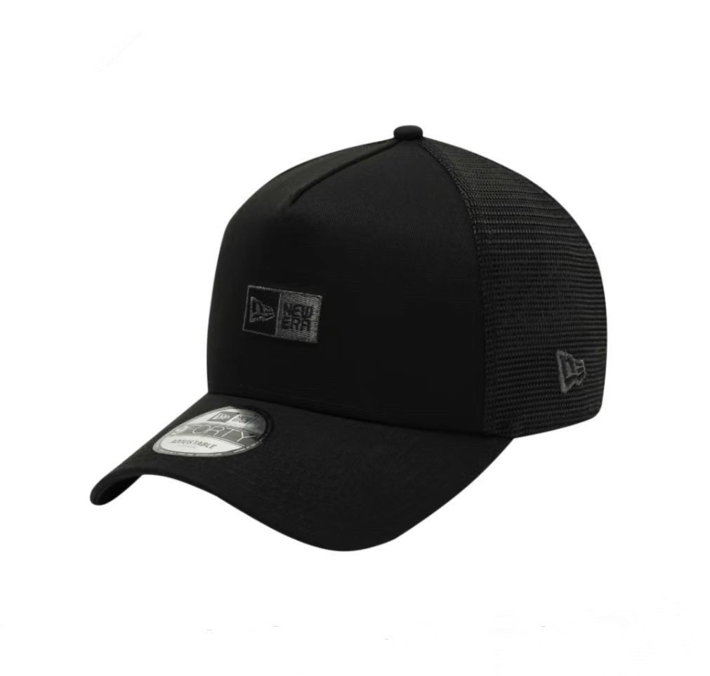 New Era 9FORTY A-Frame Rubber Branded Black Adjustable Trucker Cap (Adults)