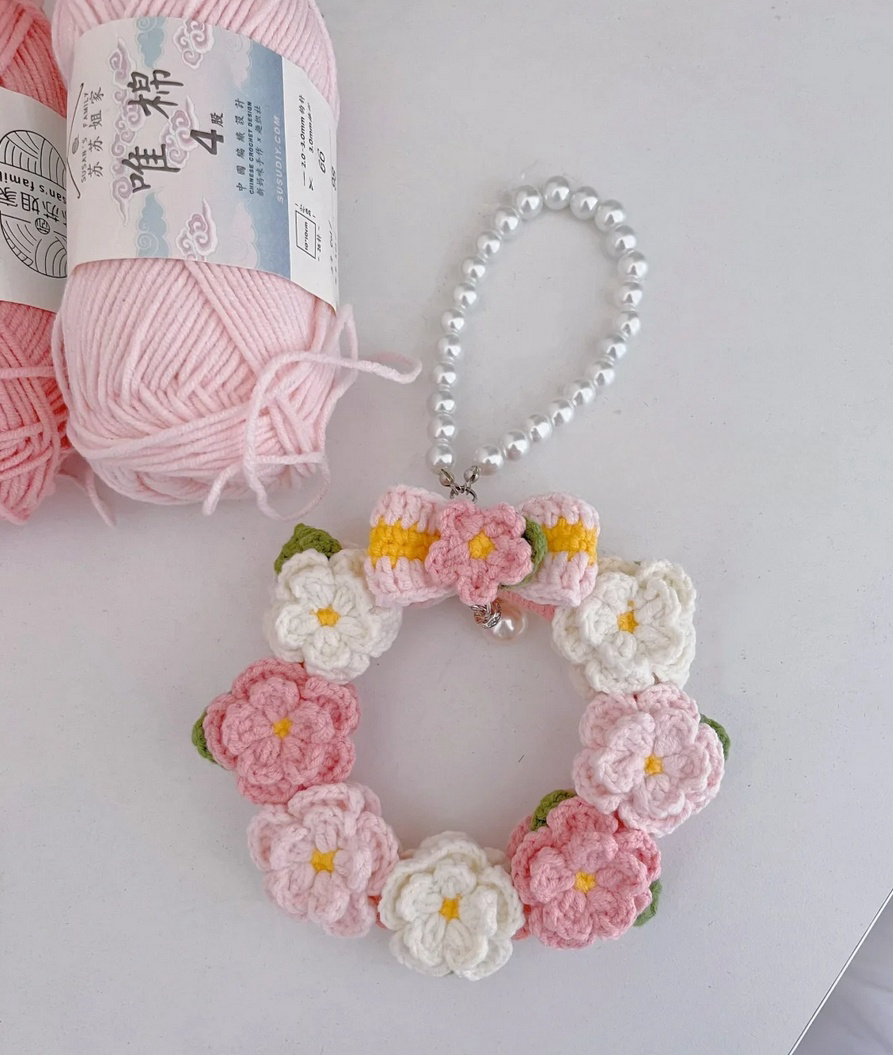 Thumbnail: Woolen Hand-Woven Pendant Spring Garland Car Hanging DIY Material Package Croche