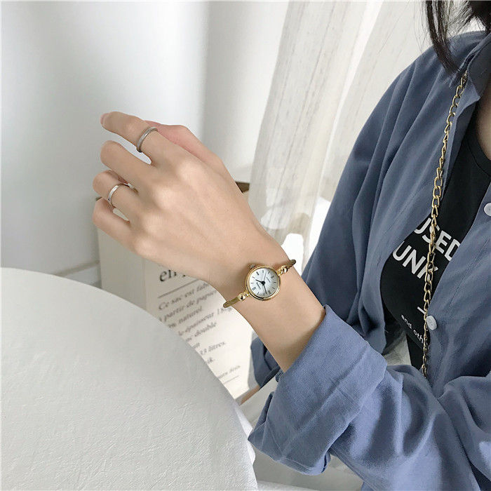 Thumbnail: Luxury Fashion Gold Bangle Bracelet Women Watches Stainless Steel Retro Ladies Q