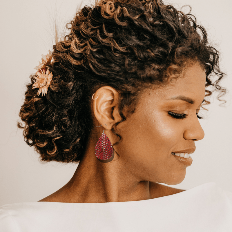 Thumbnail: 1 Pair, Embossed Texture Teardrop Earrings Set, Double-Sided Lightweight Dangle 
