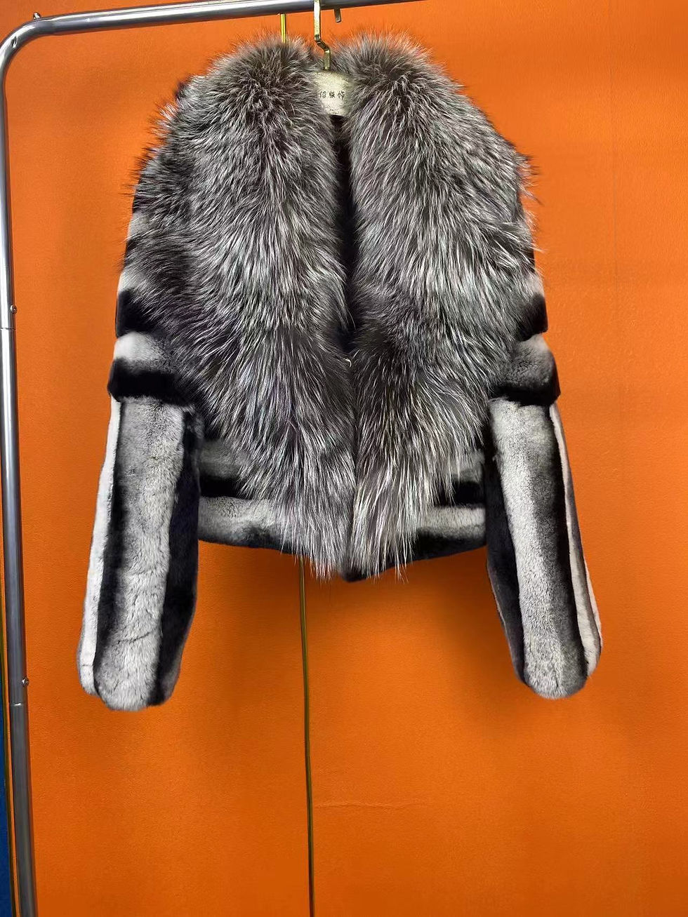 Hot Selling Short Real Fur Coat Fashion Natural Fox Fur Collar Real Rex Rabbit F