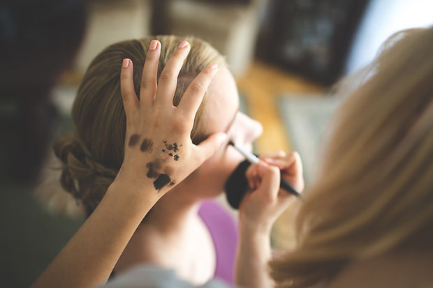 Airbrush Makeup Application1