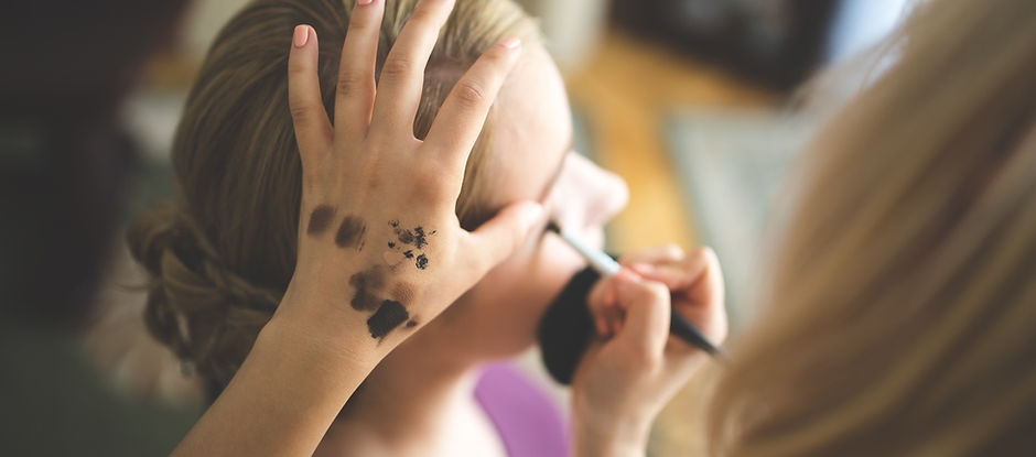 Airbrush Makeup Application1