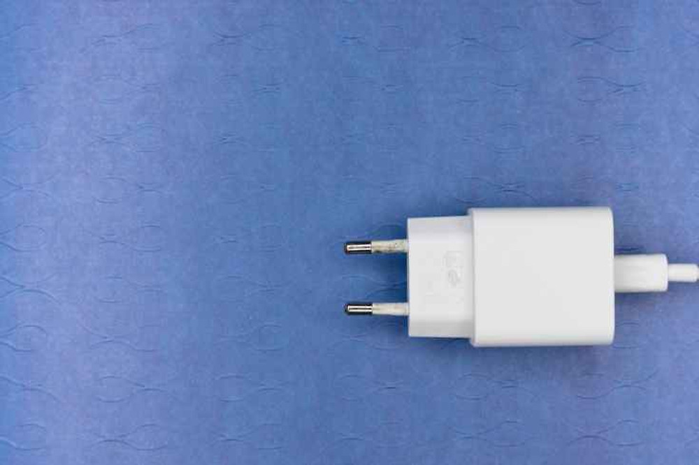 space wall cable charging