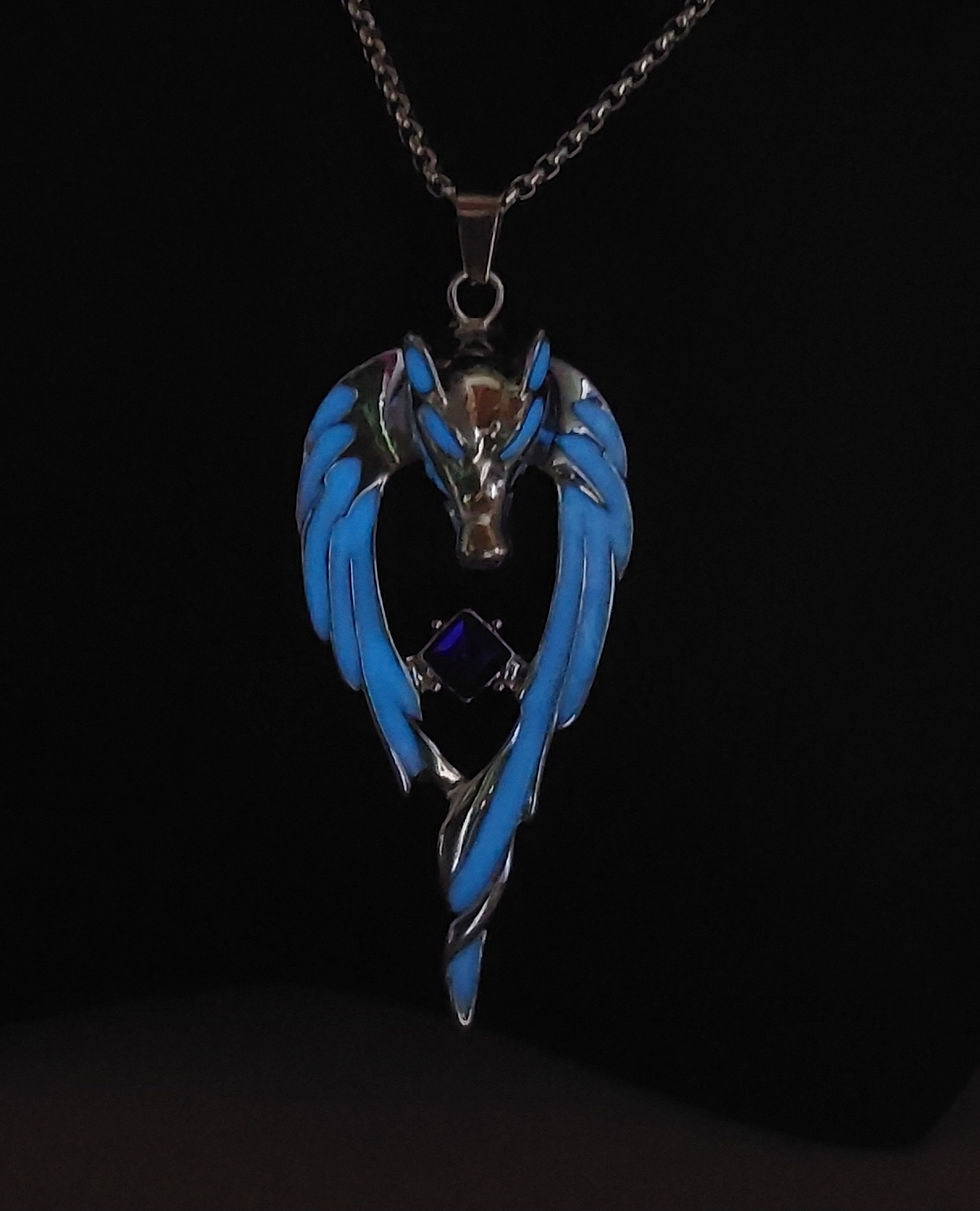 Thumbnail: Glow In The Dark Wolf Pendant {J0029}