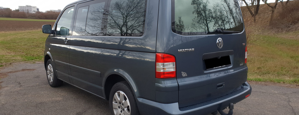 Import Auto Allemagne - Auto Convoi Allemagne - Volkswagen T5 Multivan Confortline 2.5 TDI 131ch