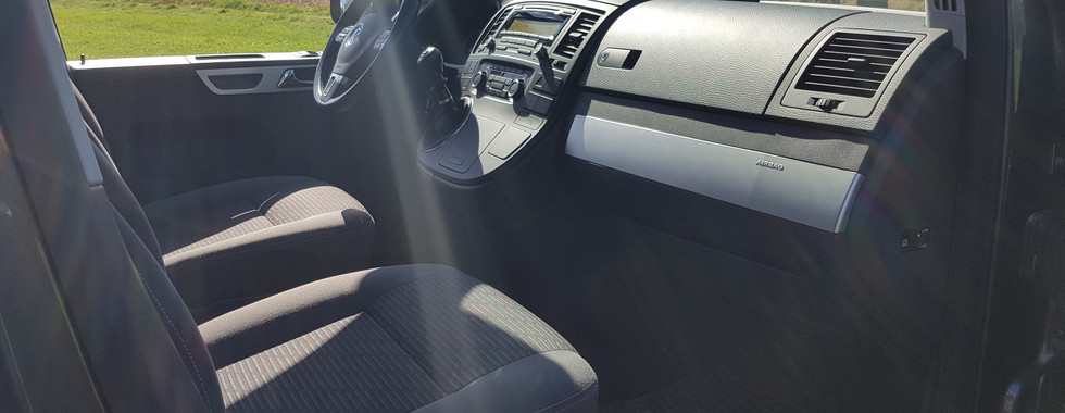 Import Auto Allemagne - Auto Convoi Allemagne - Volkswagen T5 Multivan Confortline 2.5 TDI 140ch