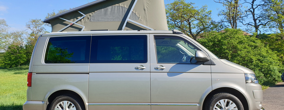 Import Auto Allemagne - Auto Convoi Allemagne - Volkswagen T5 California 2.0 TDI 140ch