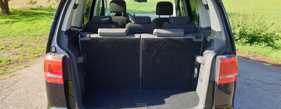 Import Auto Allemagne - Auto Convoi Allemagne - Volkswagen Touran Confortline 1.6 TDI 105ch