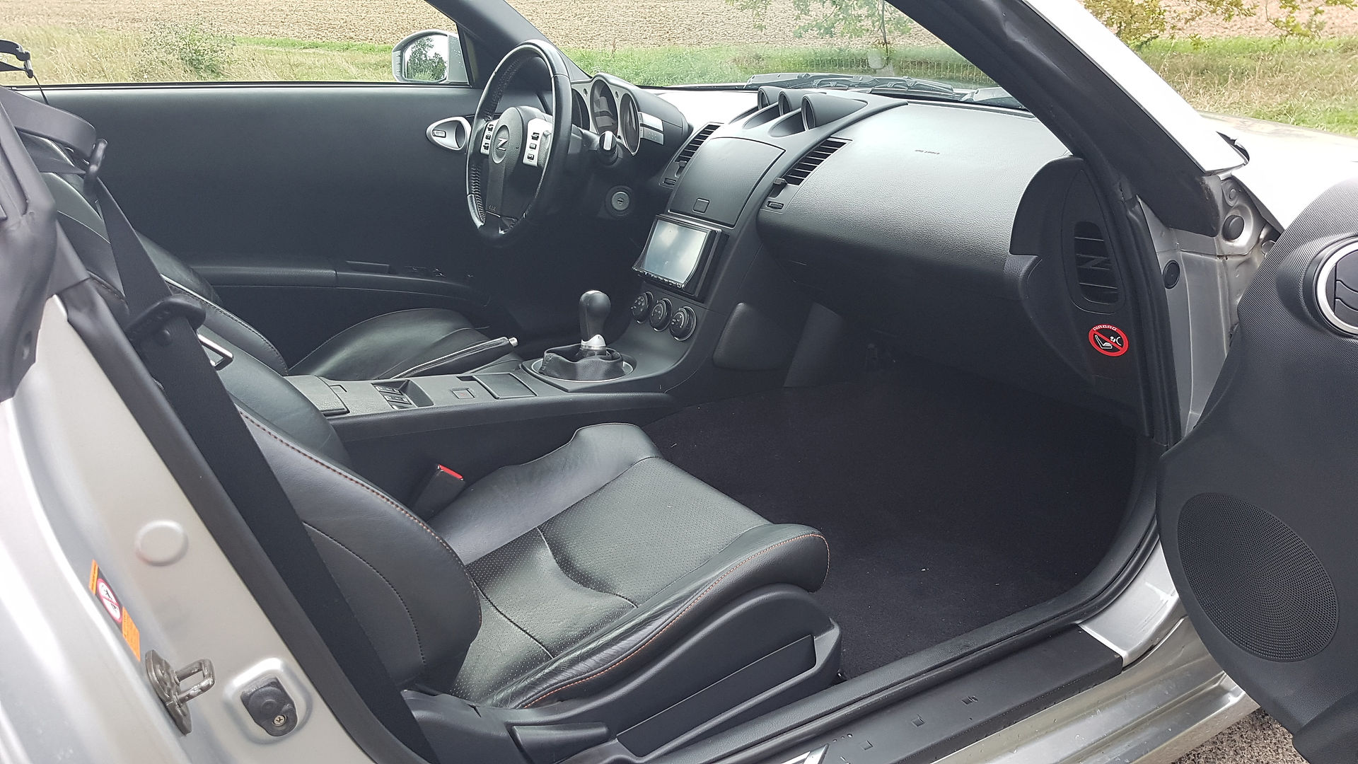 Import Auto Allemagne - Auto Convoi Allemagne - Nissan 350Z Platinum 3.5 V6 280ch