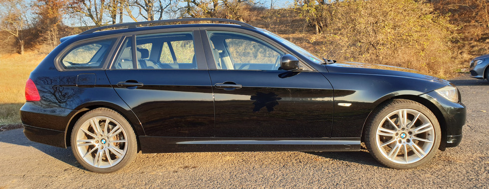 Import Auto Allemagne - Auto Convoi Allemagne - BMW 318i Touring 143ch