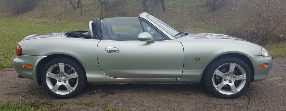 Import Auto Allemagne - Auto Convoi Allemagne - Mazda MX5 1.6i 16V 110ch