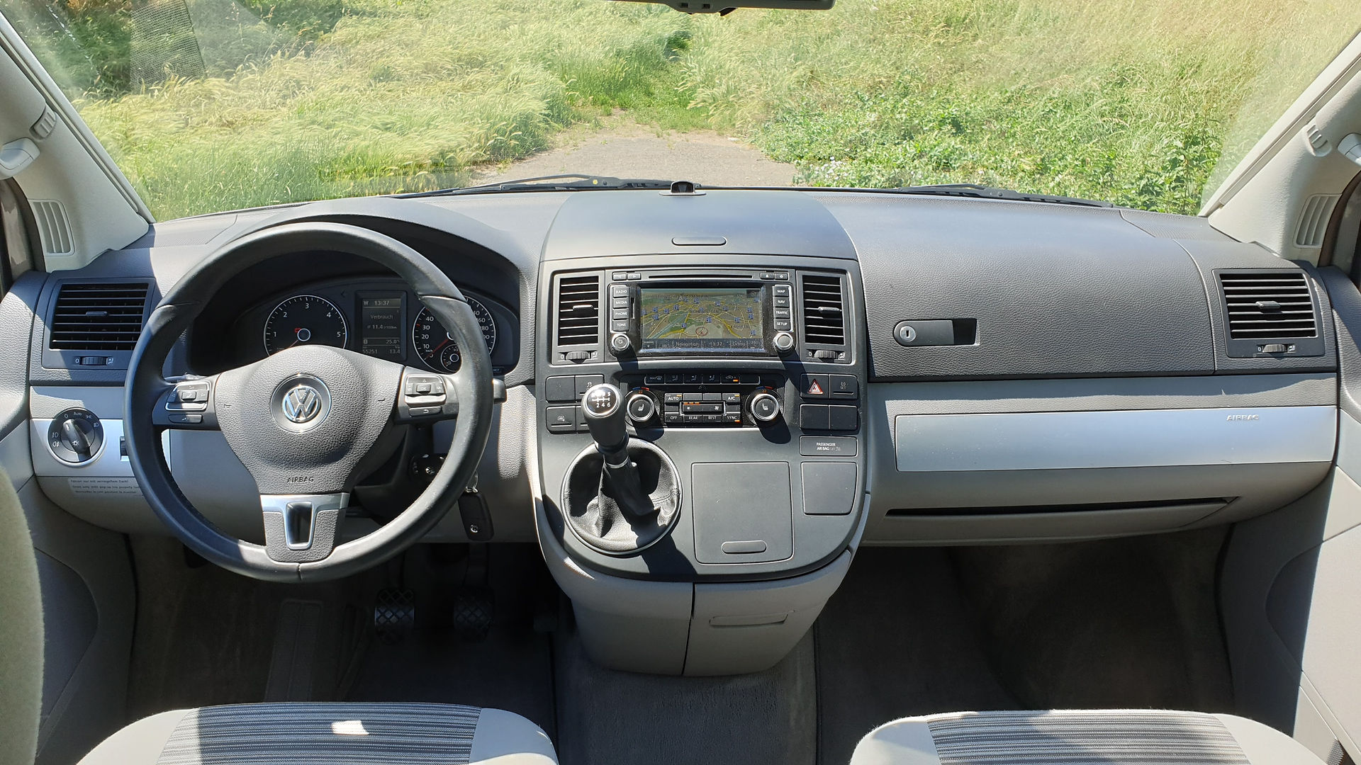 Import Auto Allemagne - Auto Convoi Allemagne - Volkswagen T5 California Confortline 2.0 TDI 180ch