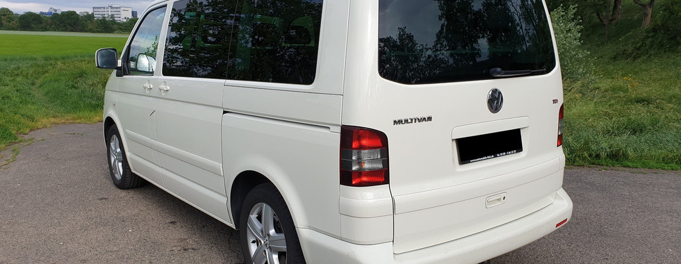 Import Auto Allemagne - Auto Convoi Allemagne - Volkswagen T5 Multivan United 2.5 TDI 131ch