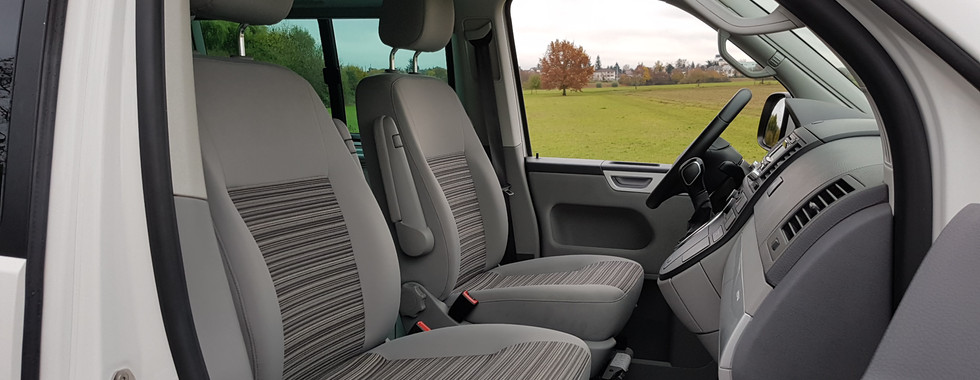 Import Auto Allemagne - Auto Convoi Allemagne - Volkswagen T5 California Edition Generation 2.0 TDI 179ch