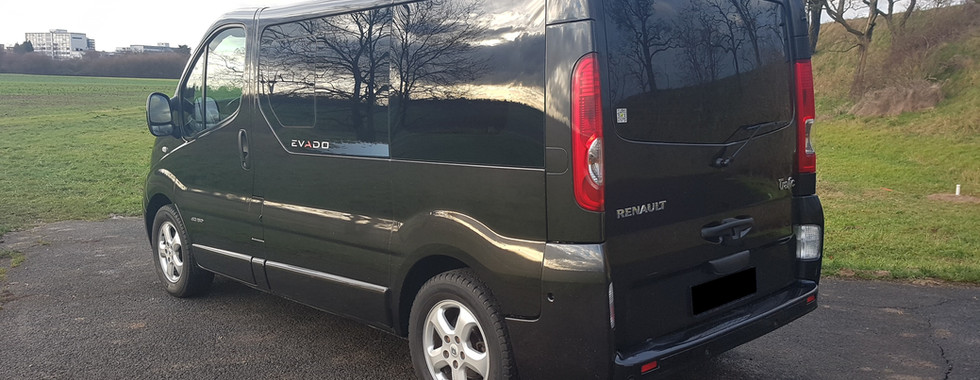 Import Auto Allemagne - Auto Convoi Allemagne - Renault Trafic Generation Evado 2.5 dCi 145ch