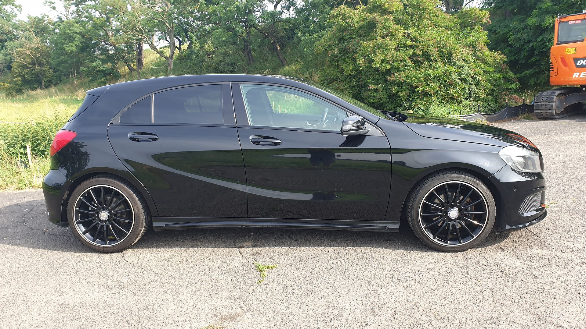 Import Auto Allemagne - Auto Convoi Allemagne - Mercedes Benz A 180 CDI AMG-Line 109ch