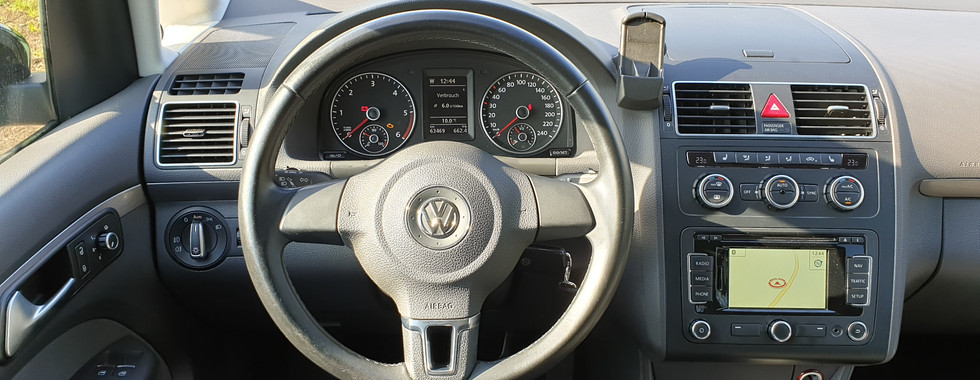 Import Auto Allemagne - Auto Convoi Allemagne - Volkswagen Touran Confortline 1.6 TDI 105ch