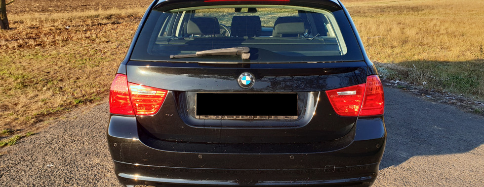 Import Auto Allemagne - Auto Convoi Allemagne - BMW 318i Touring 143ch