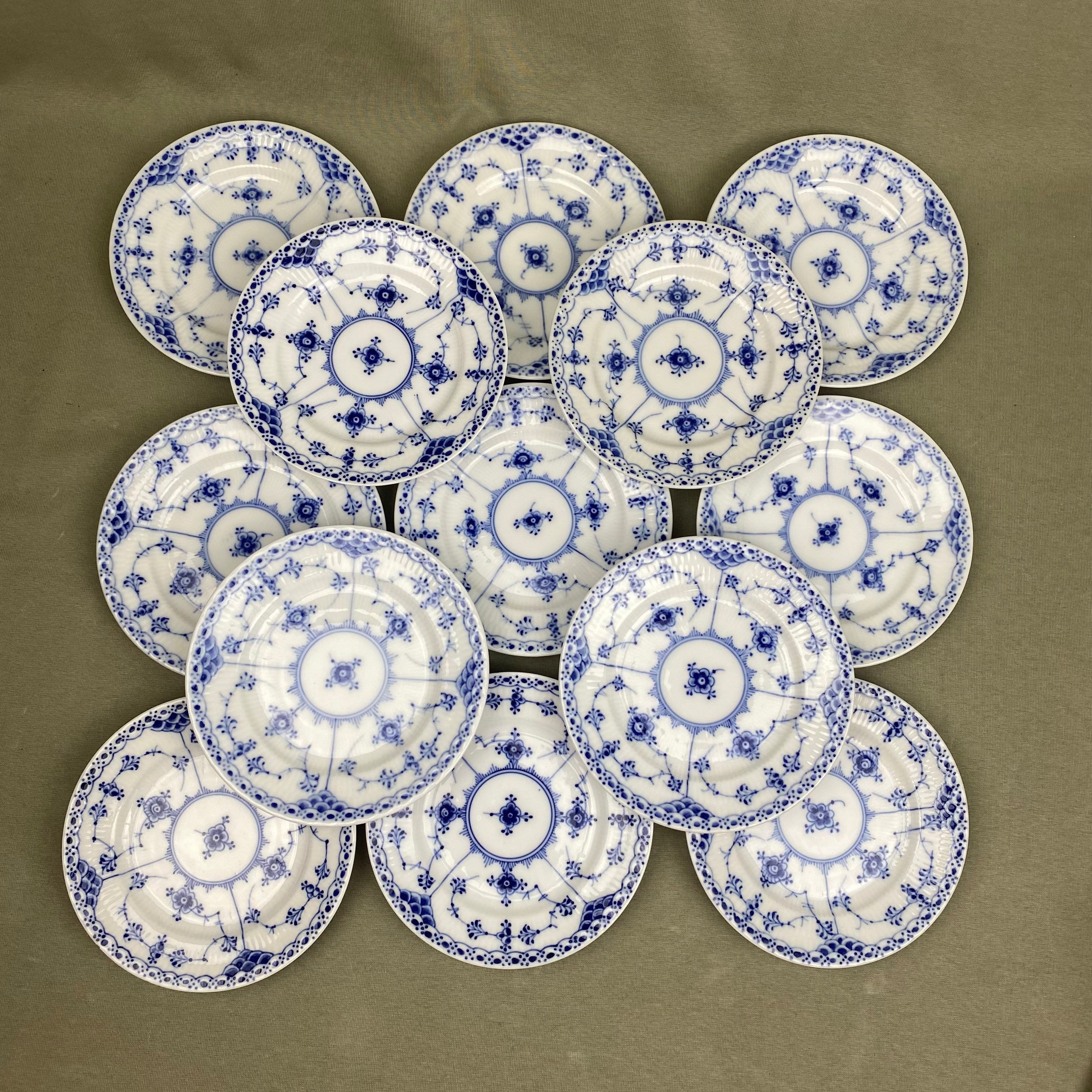 Royal Copenhagen halvblond