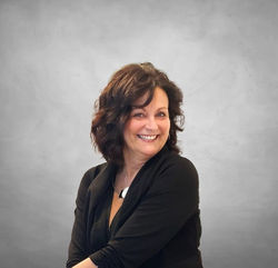 Amy-Jean Brown - Senior Stylist