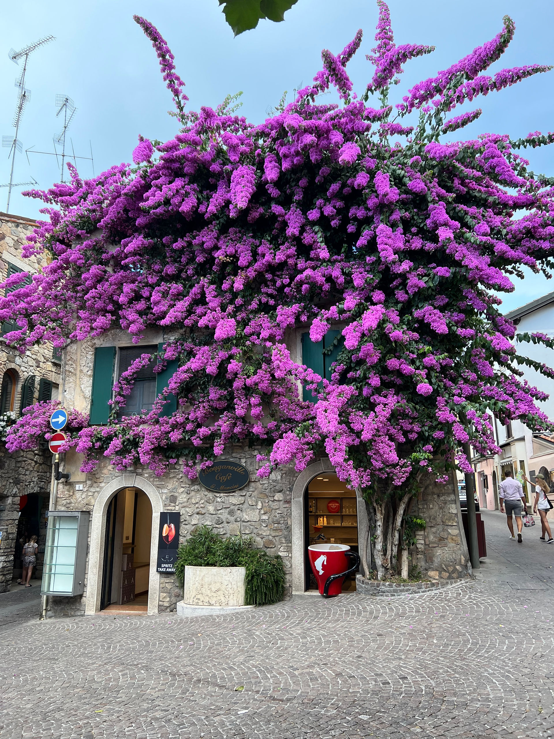 sally rychlak exploring sirmione italy